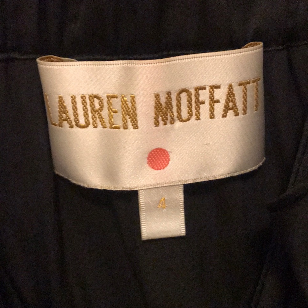 Lauren Moffatt View 3